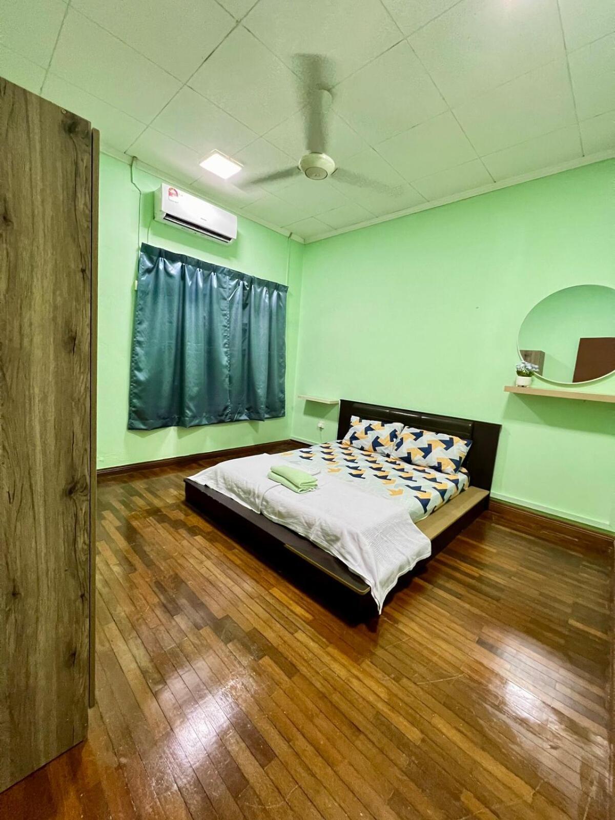 Rini Utama Homestay Skudai Eksteriør billede