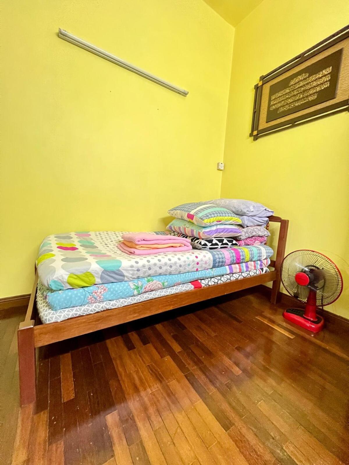 Rini Utama Homestay Skudai Eksteriør billede
