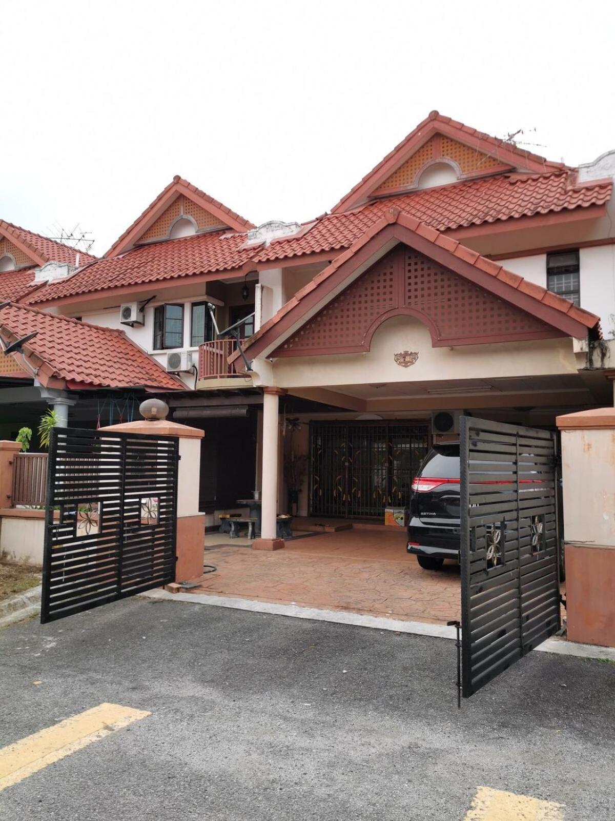 Rini Utama Homestay Skudai Eksteriør billede